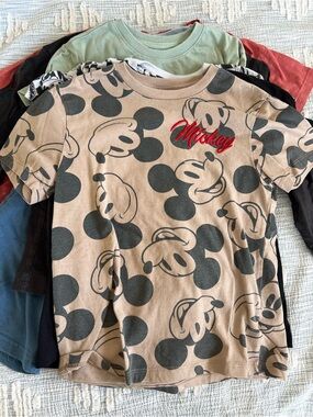 Disney Mickey Print Short Sleeve Tee bundle and matching outfits